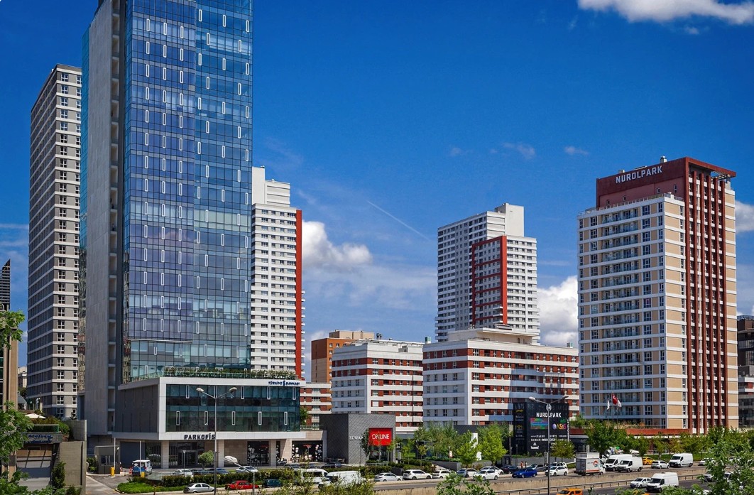 Güneşli Nurol Park cephe uygulaması