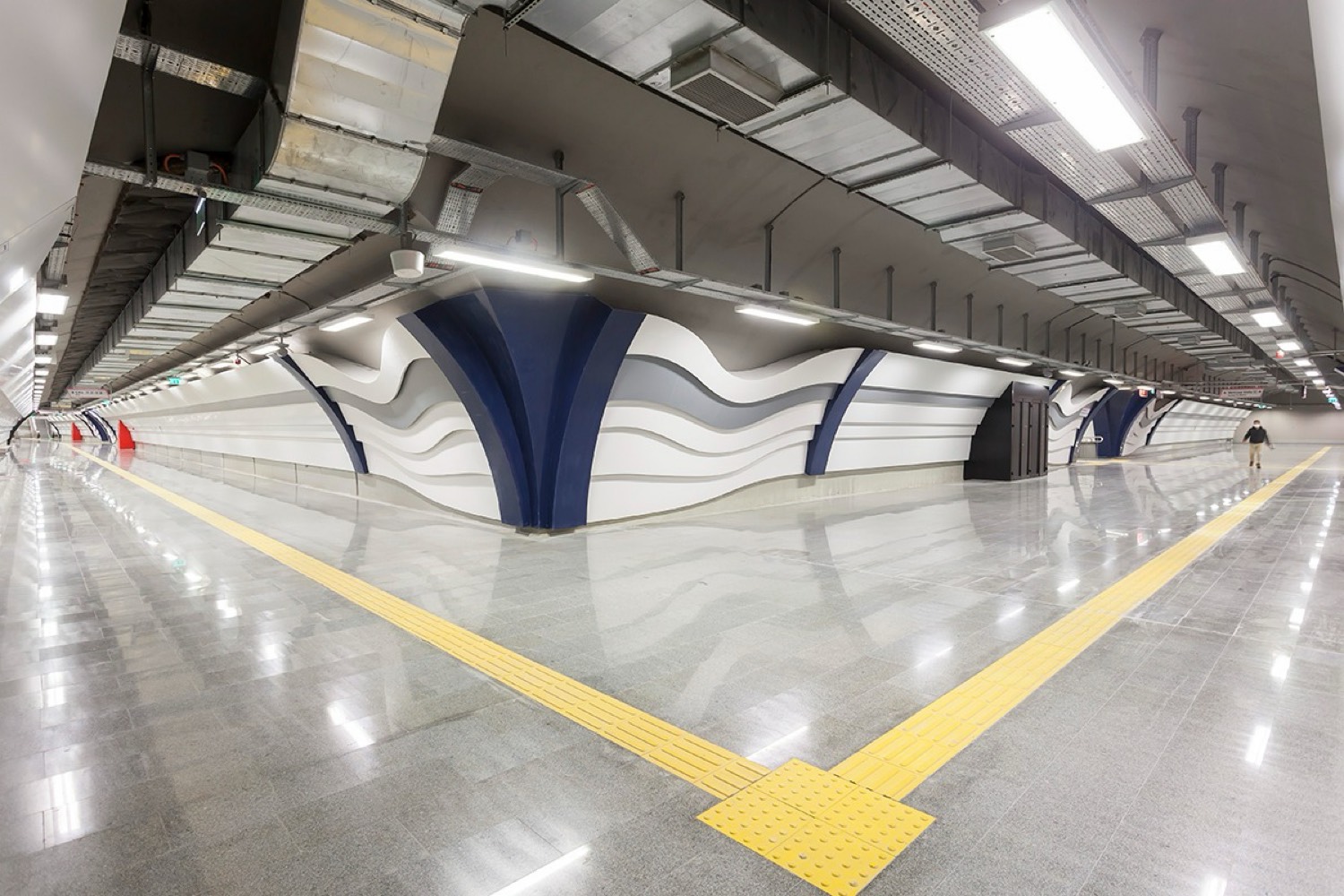 M7 Mecidiyeköy–Mahmutbey Metro Hattı