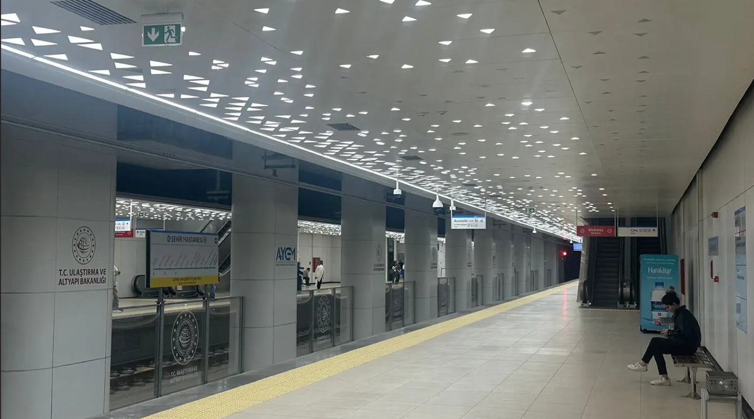 Onurkent–Kayaşehir turnike holü